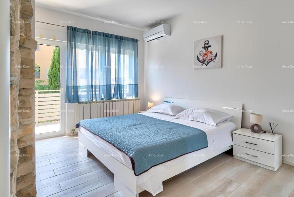 In vendita casa con piscina e vista mare – Ližnjan