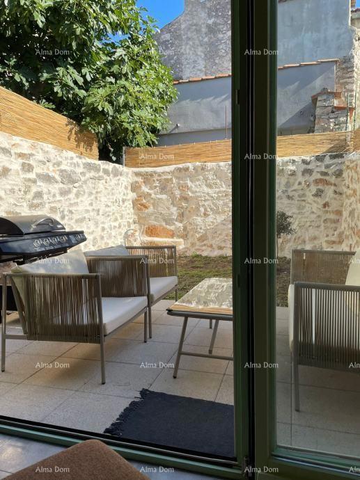 Vodnjan – autentica casa in pietra, 96 m2