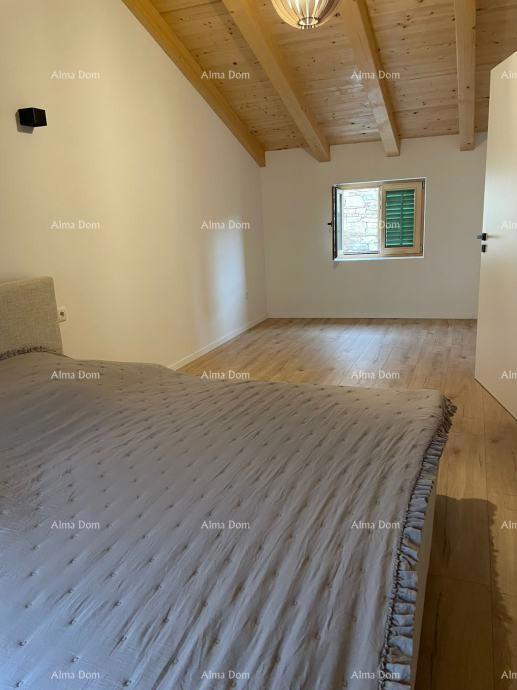 Vodnjan – autentica casa in pietra, 96 m2