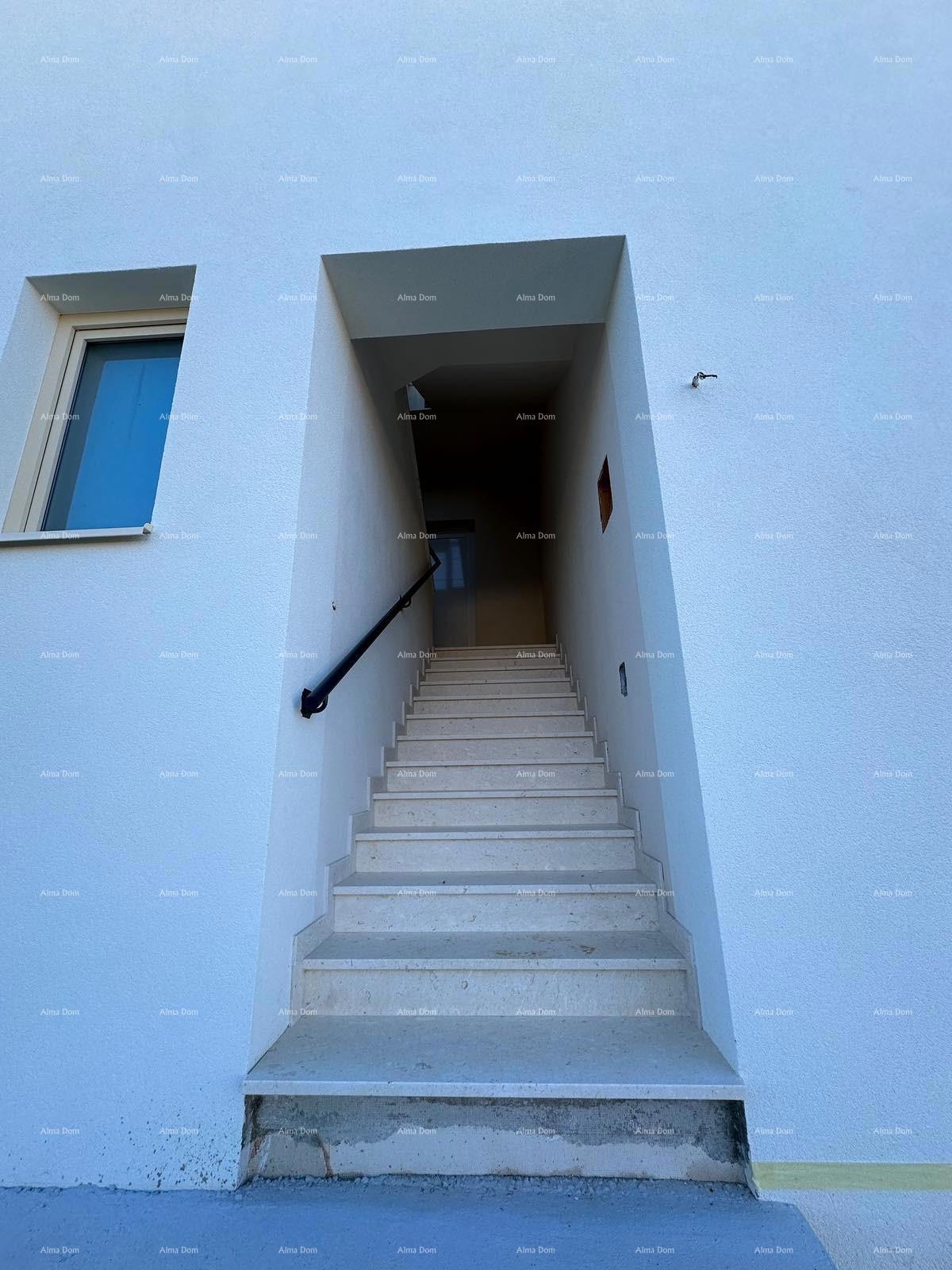 Vendita appartamento, Poreč. Completamente arredato.