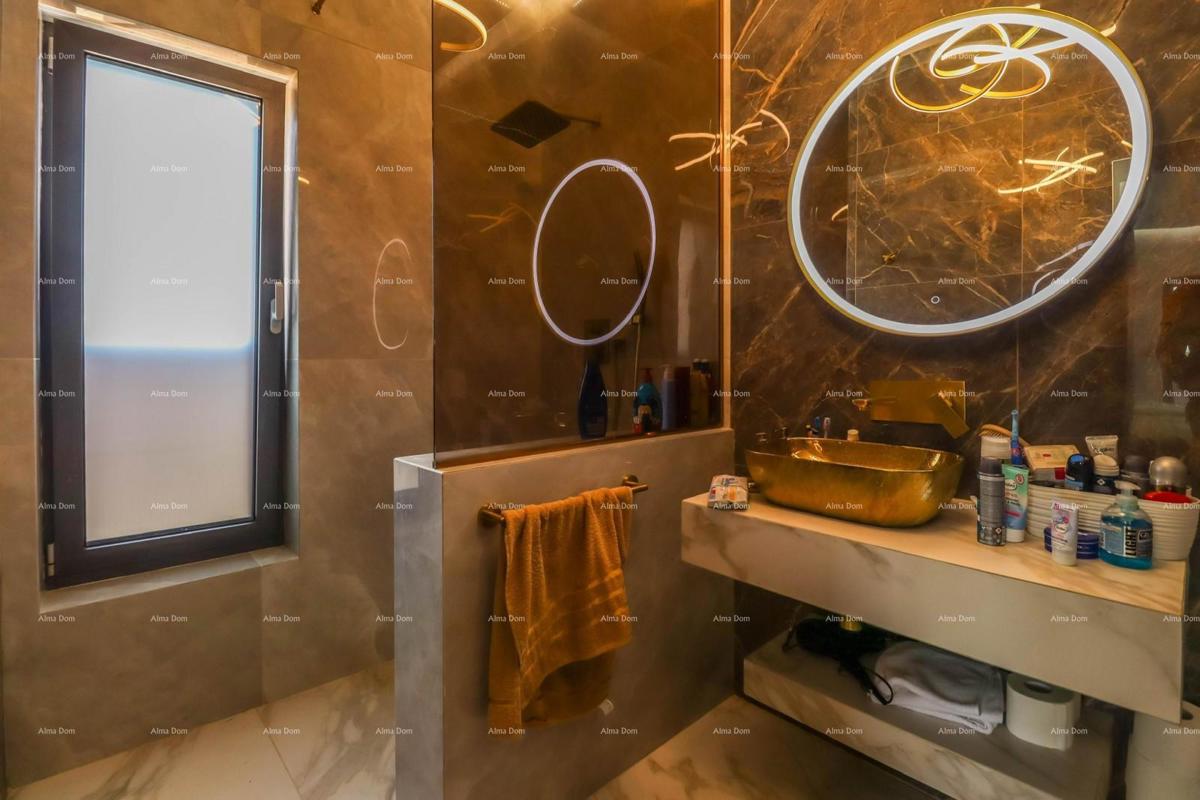 IN VENDITA: Villa moderna indipendente vicino a Pola – Loborika.