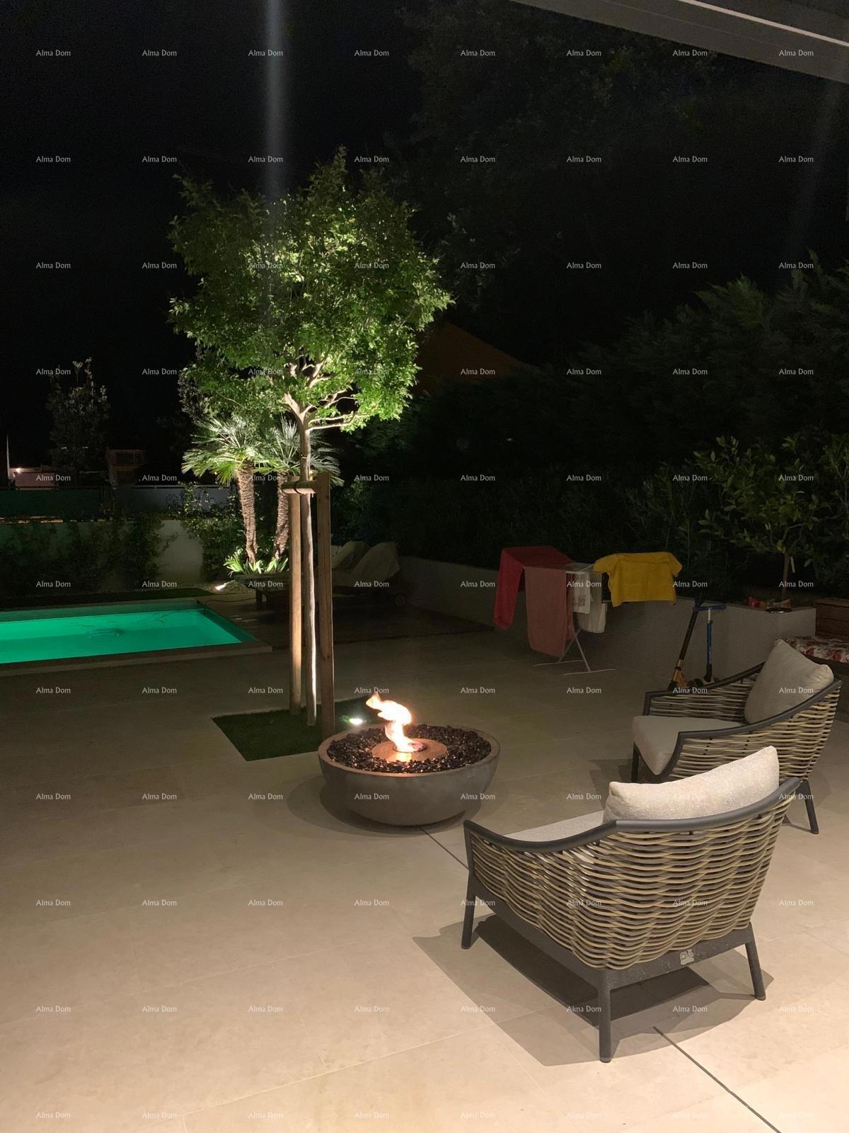 Vendita - Splendida, moderna villa con piscina - casa intelligente, Fažana! Vista mare!