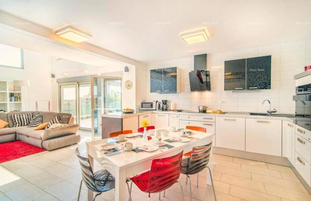 VODNJAN – Moderna villa con piscina, vista sui Brijuni e ampio giardino!