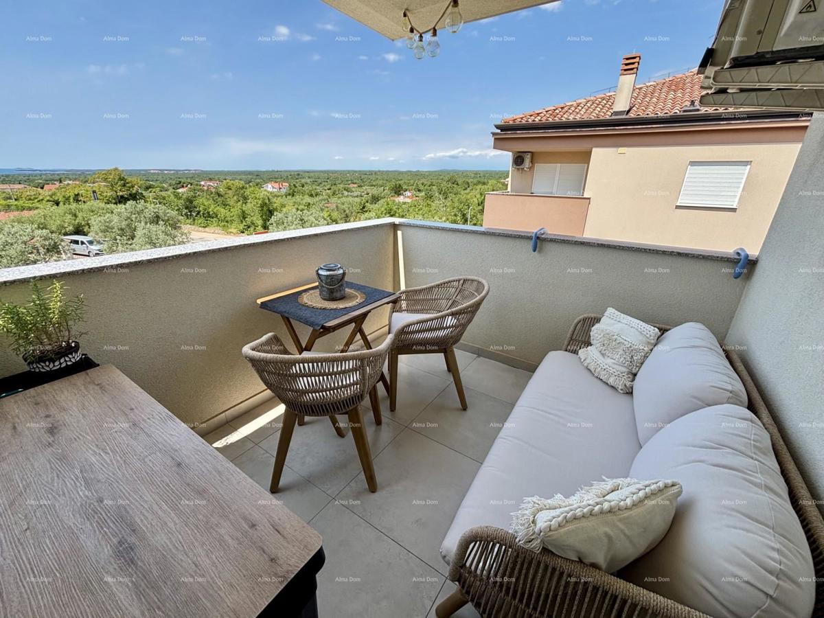 PEROJ – Appartamento moderno con vista mare — solo 800 m dalla spiaggia