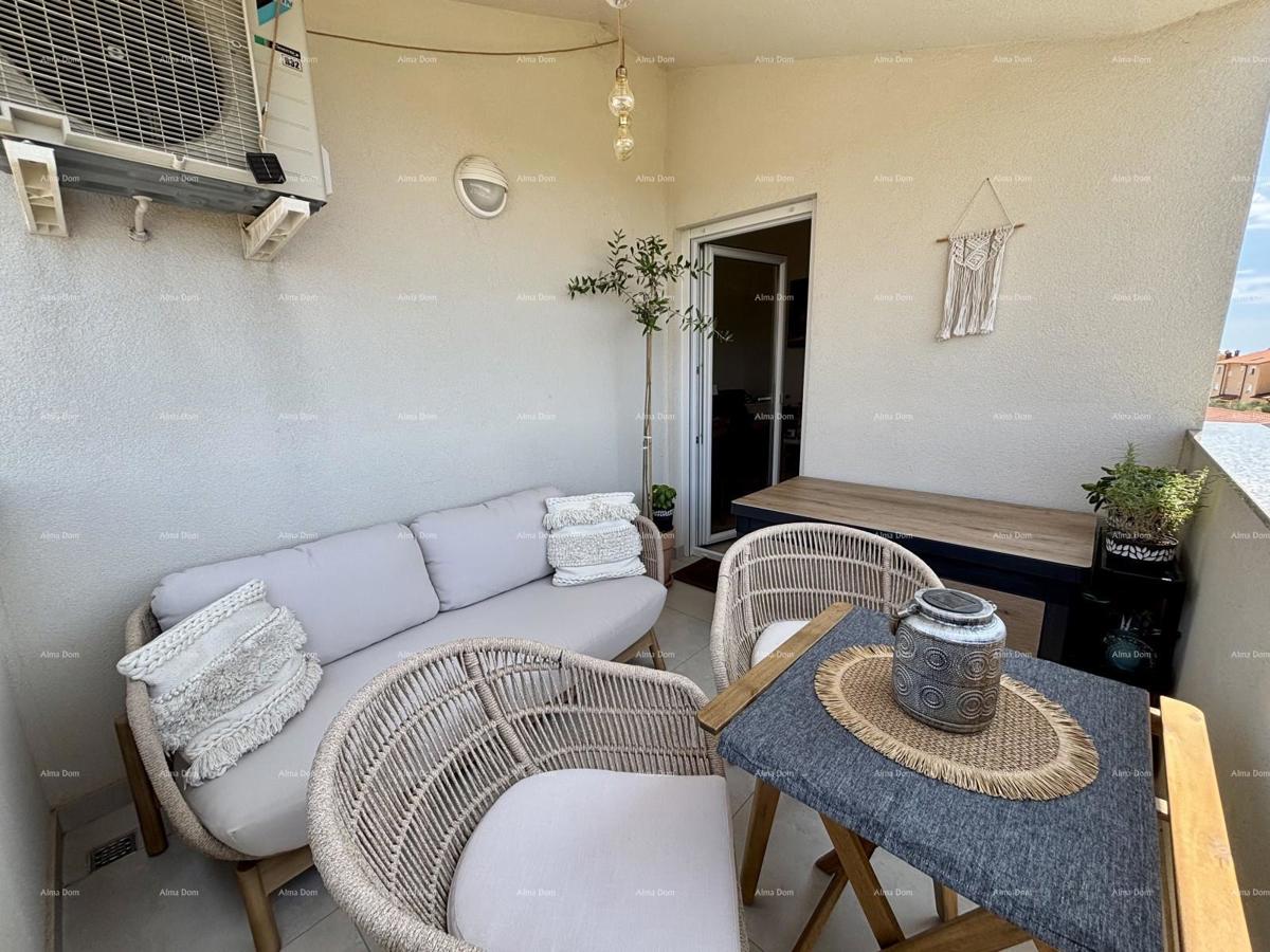 PEROJ – Appartamento moderno con vista mare — solo 800 m dalla spiaggia