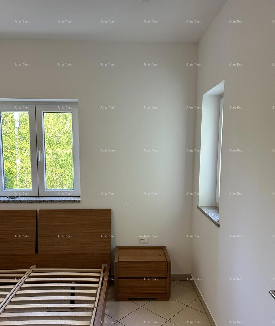 In vendita appartamento con terrazza - 200 m dal mare, Umago