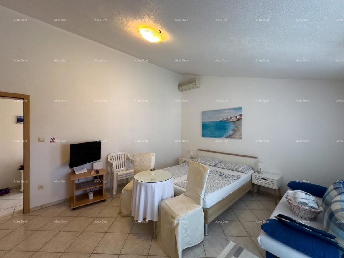 MEDOLINO!  MONOLOCALE AL SECONDO PIANO