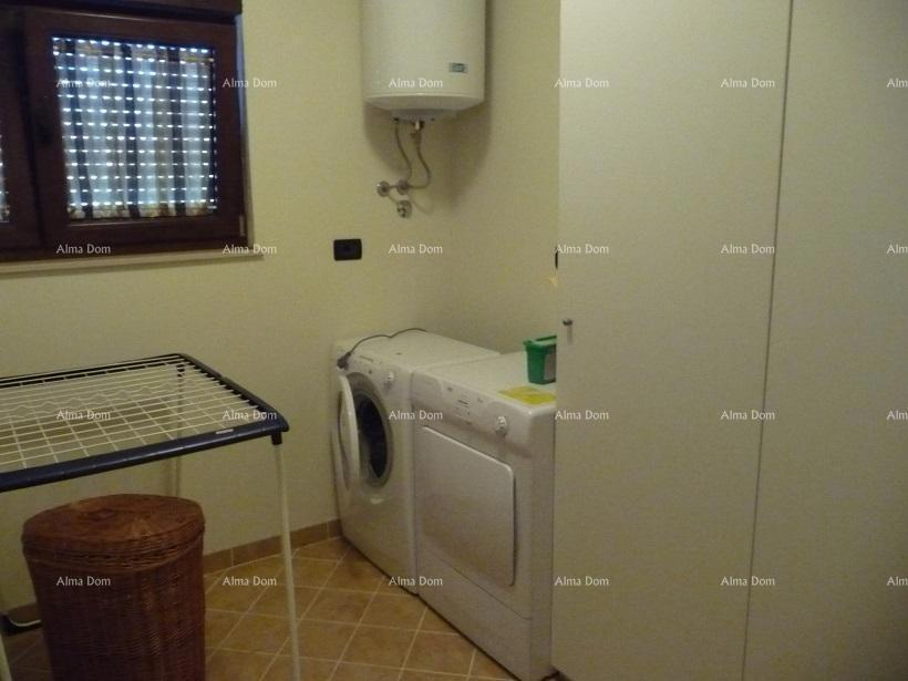 Grande e bella casa in vendita a Umago