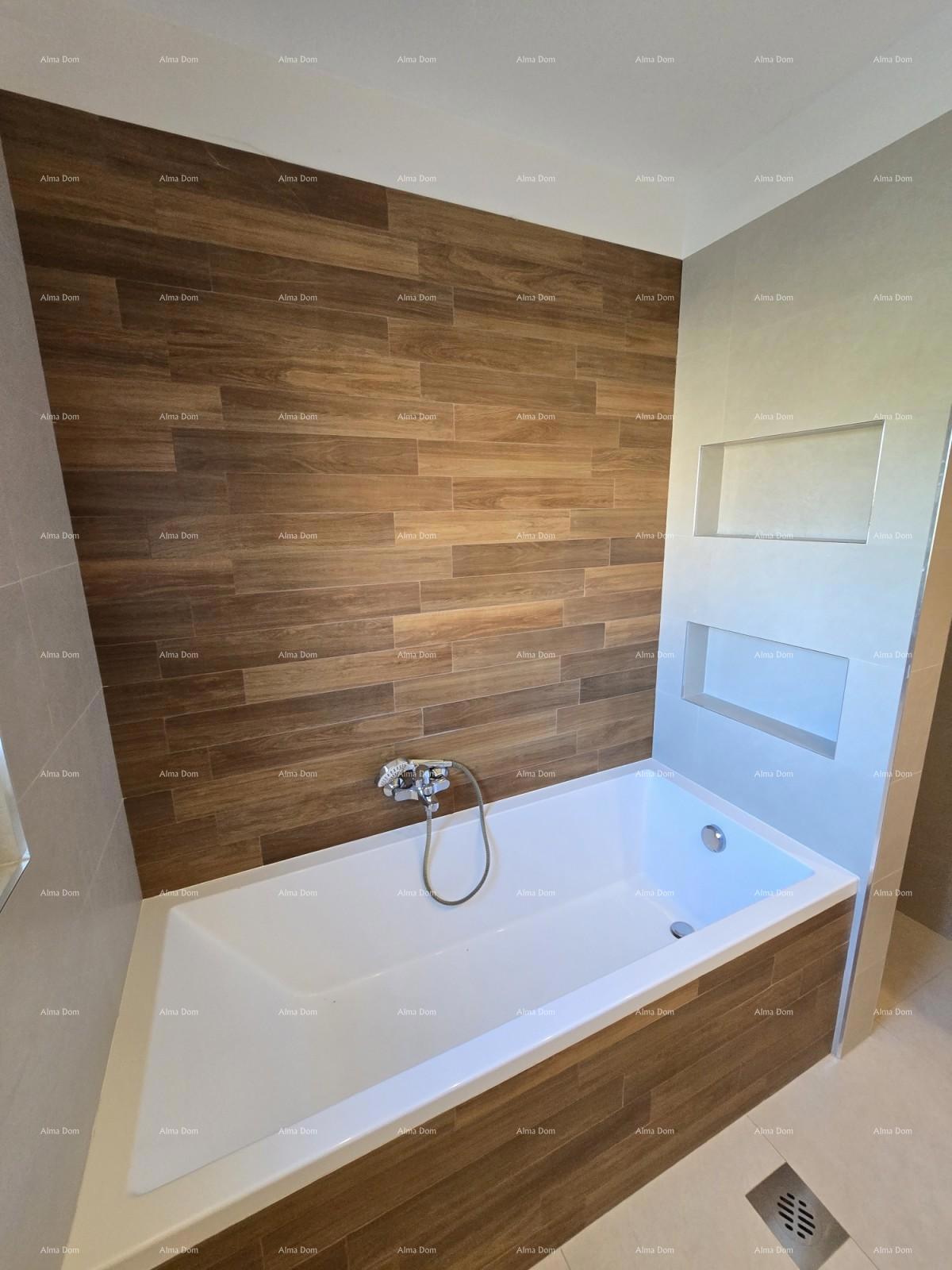 Moderna casa con piscina a Pola, vicino al centro!