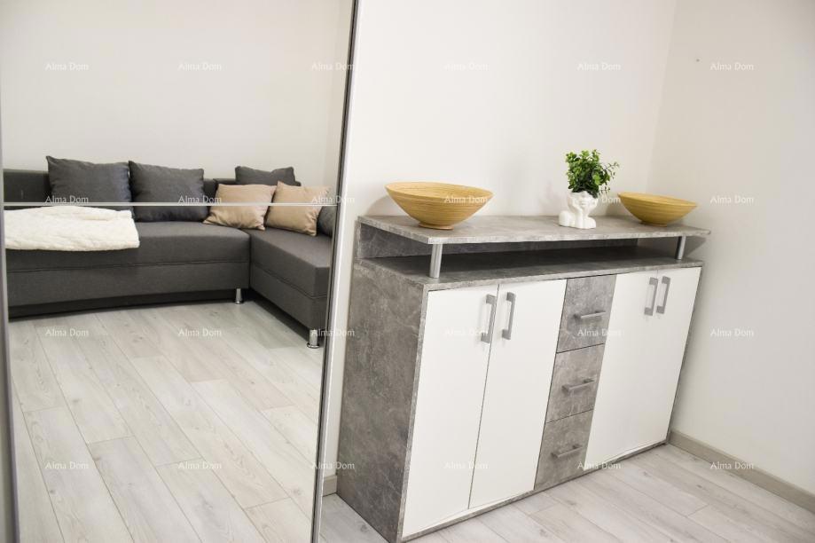 Prostrani appartamento a Poreč