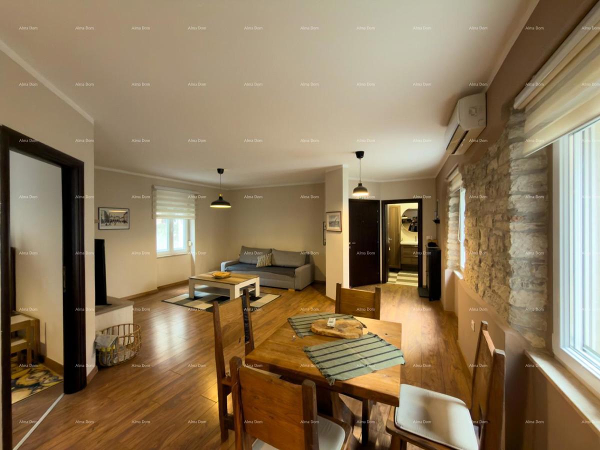 FORUM ZONA PEDONALE. Vendita di un appartamento ben arredato in una posizione attraente, Pula, centro!