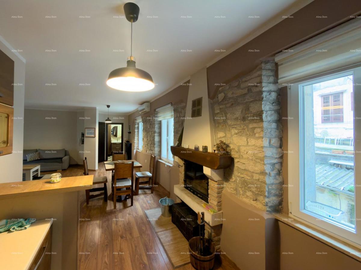 FORUM ZONA PEDONALE. Vendita di un appartamento ben arredato in una posizione attraente, Pula, centro!