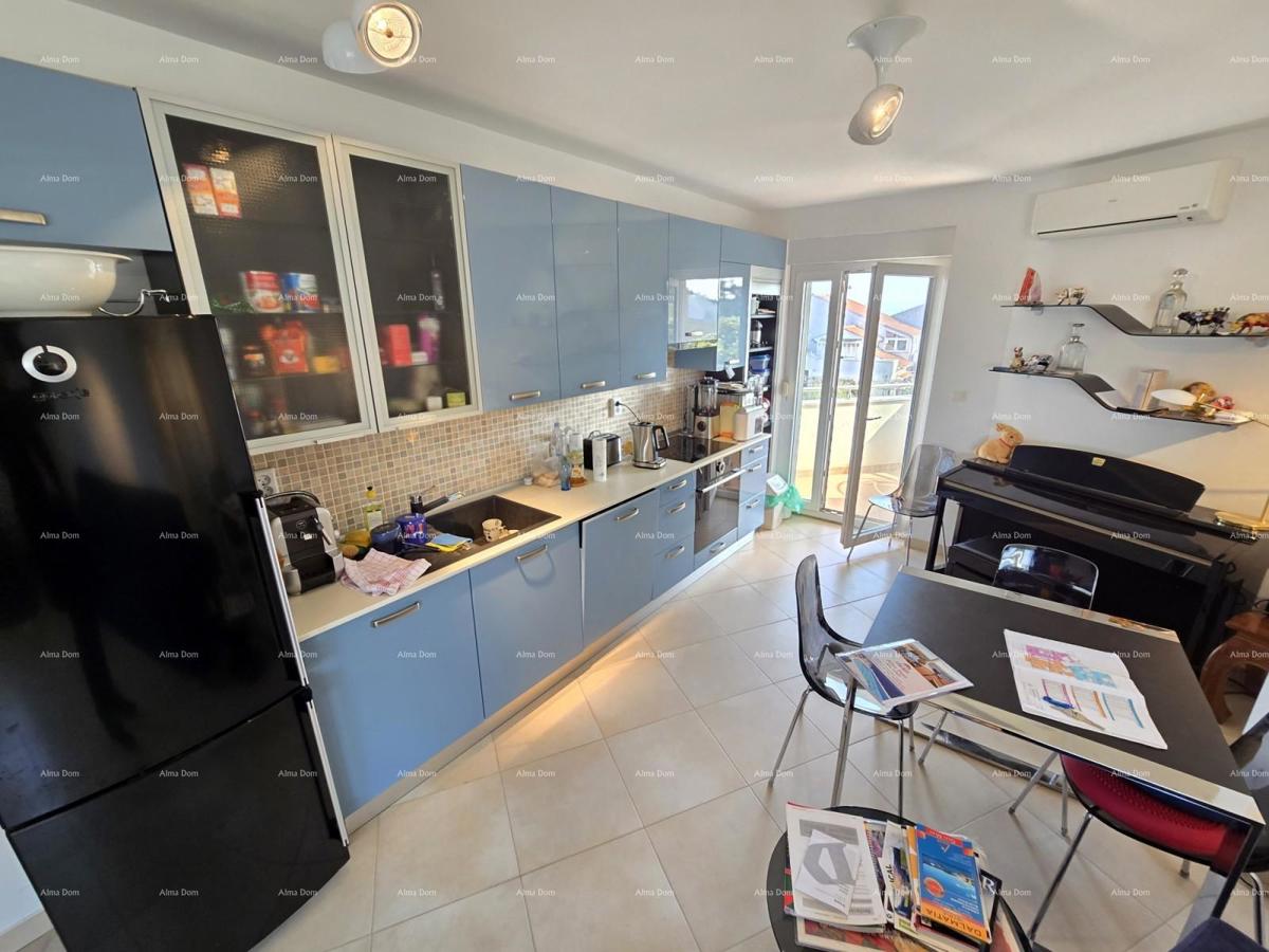 Bell'appartamento a Pola, a 1000 m dal mare! Permesso di costruzione