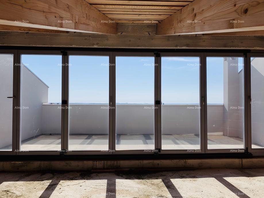 In vendita casa in fase rohbau con vista panoramica – Galižana, Istria