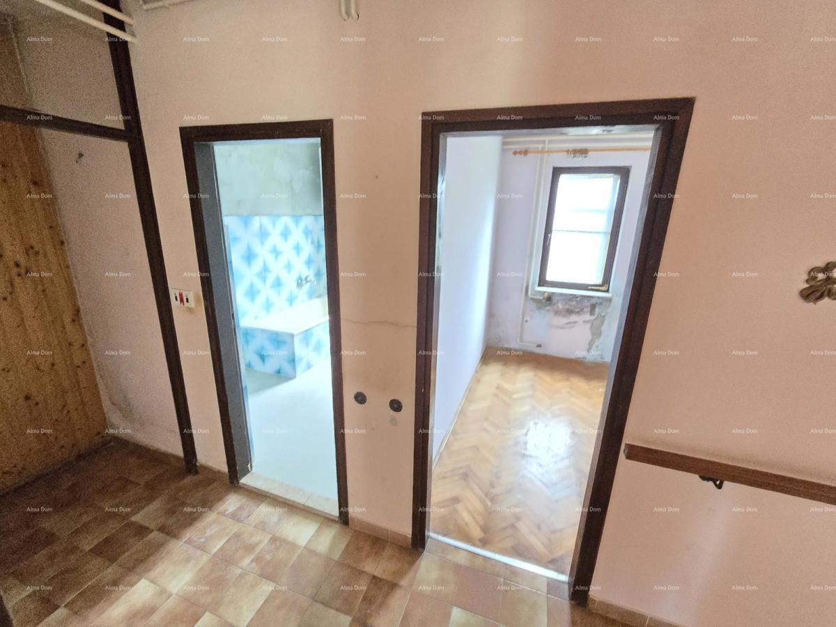 Casa spaziosa vicino a Pola! Due appartamenti - 2500 m² di terreno!