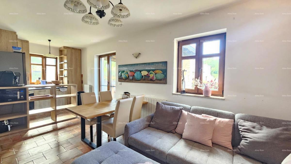 Prostrana casa con piscina a Sveti Lovreč - la casa perfetta per la famiglia