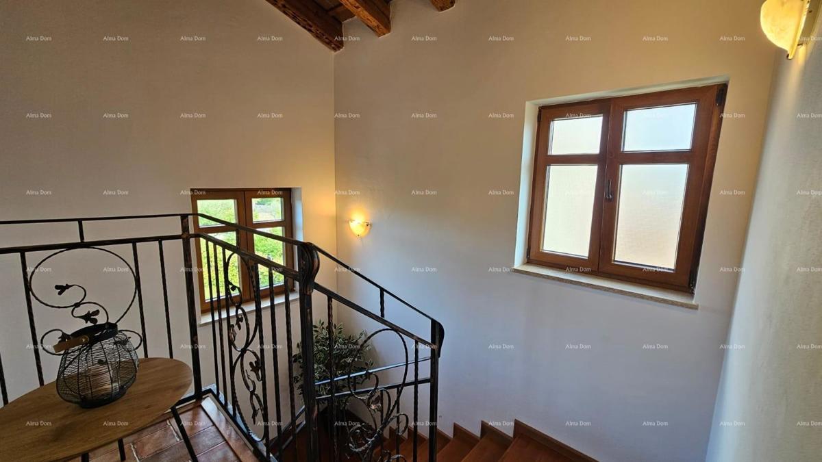 Prostrana casa con piscina a Sveti Lovreč - la casa perfetta per la famiglia