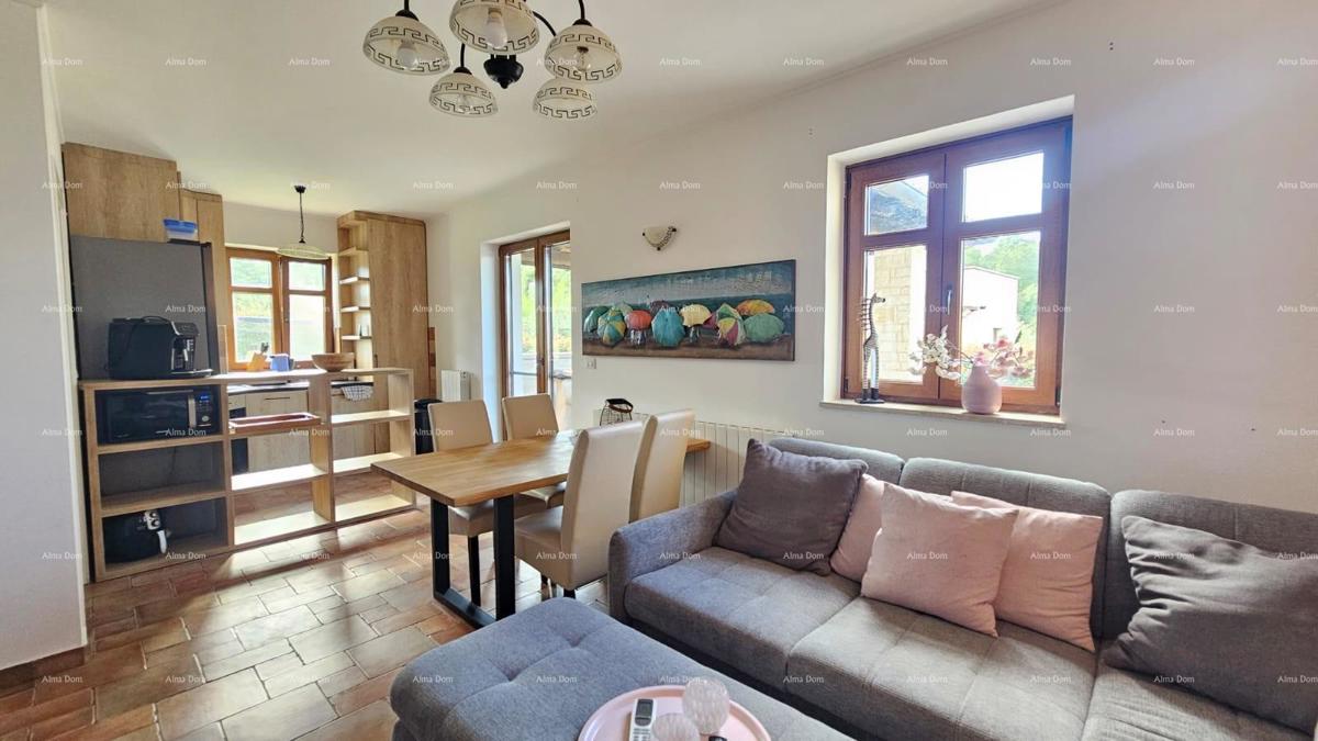 Prostrana casa con piscina a Sveti Lovreč - la casa perfetta per la famiglia