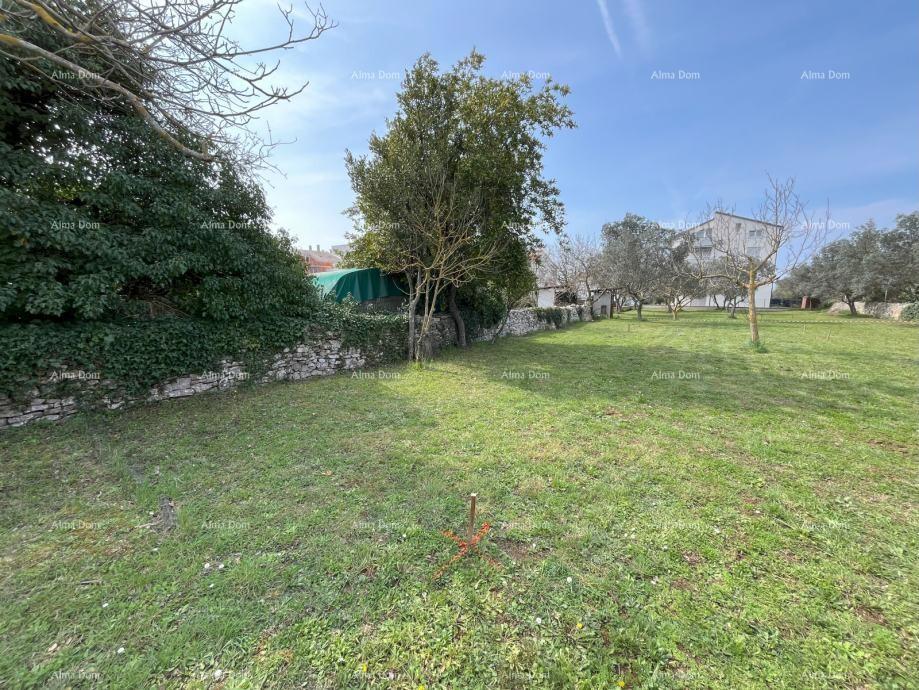 Peroj, terreno edificabile di 1336 m²