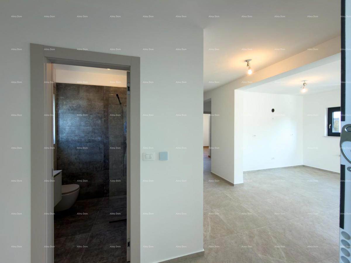 Nuova costruzione in ottima posizione.