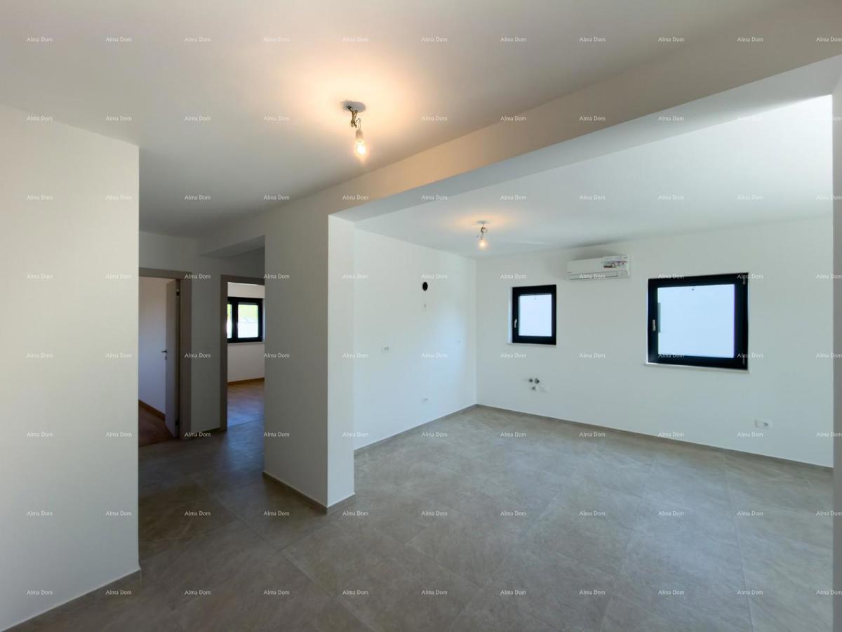 Nuova costruzione in ottima posizione.