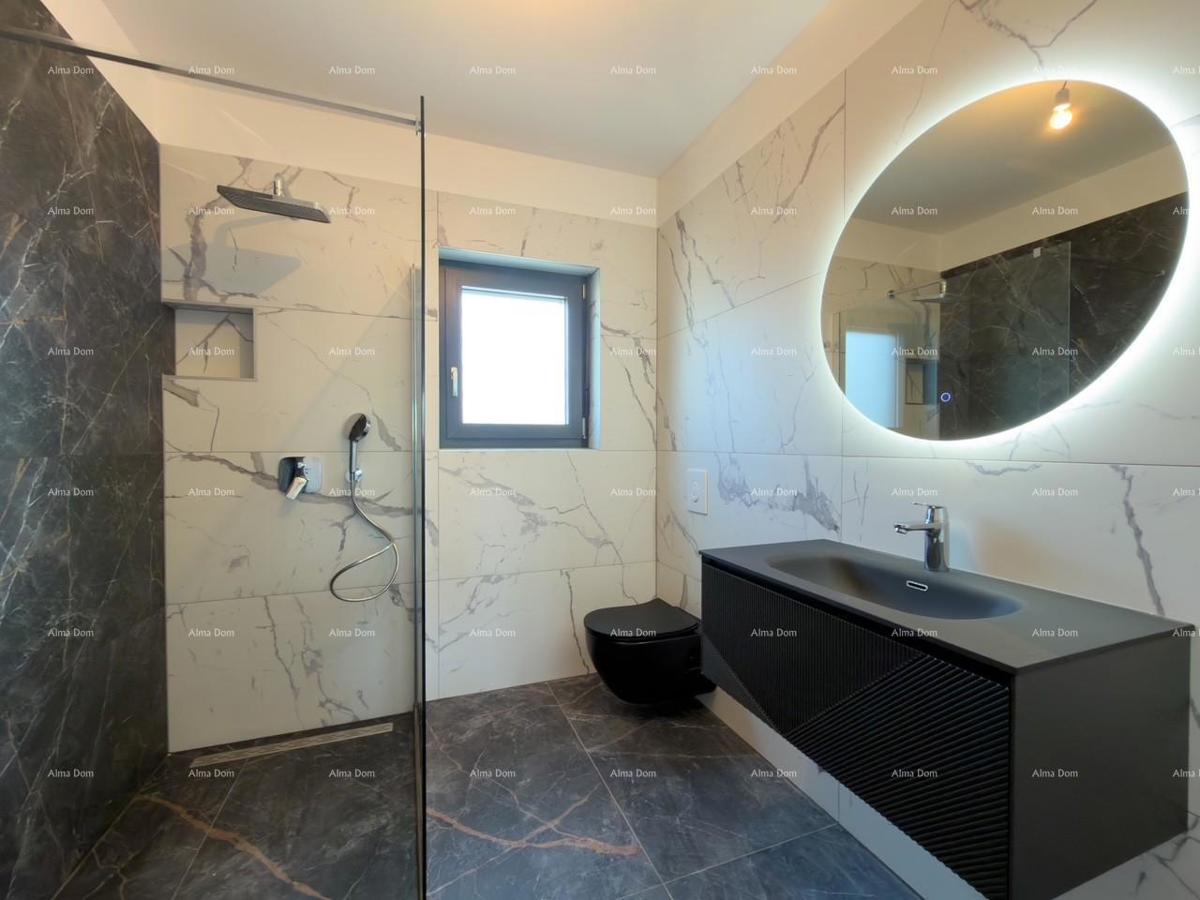 Nuova costruzione in ottima posizione.