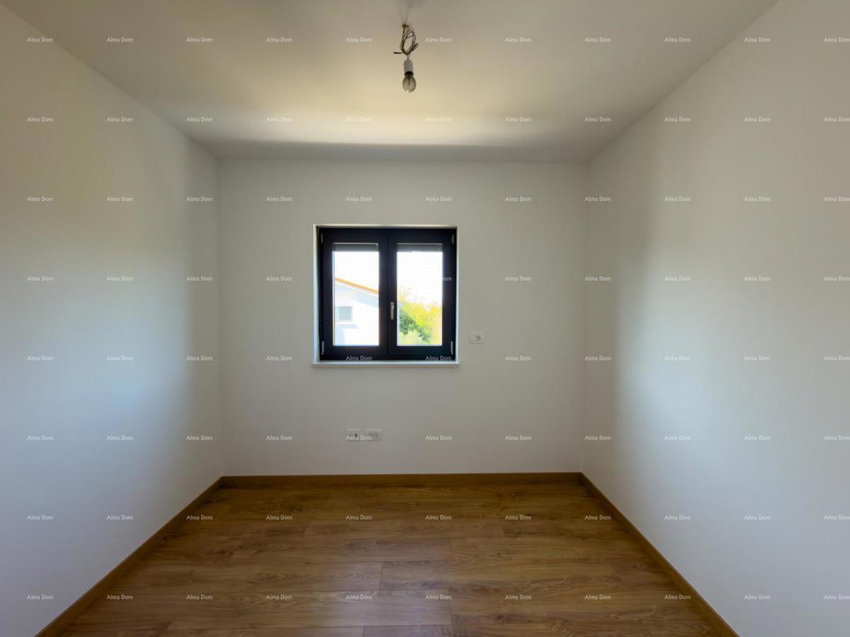 Nuova costruzione in ottima posizione.