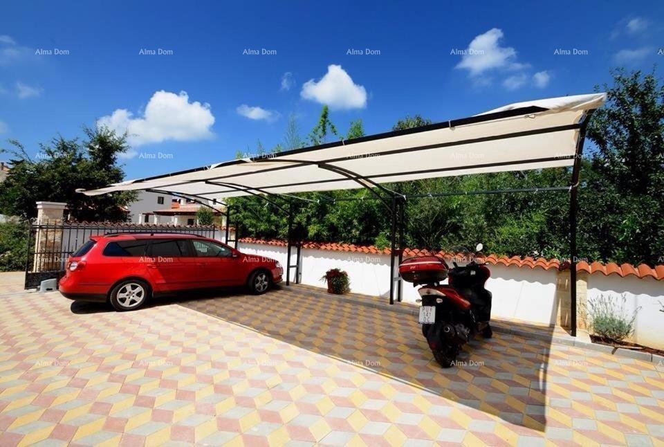 Vendita - casa con 4 unità abitative - dintorni di Višnjan!