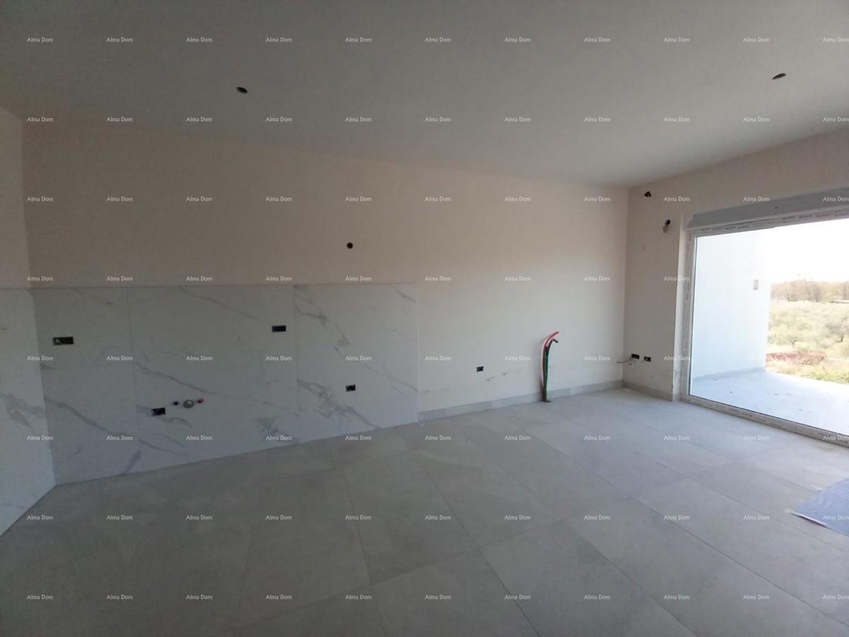 Umag! Lovrečica – nuova costruzione in ottima posizione.