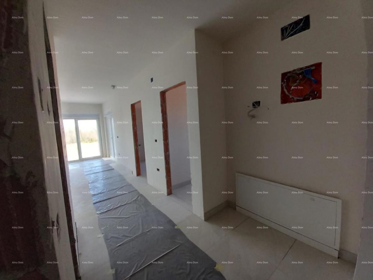 Umag! Lovrečica – nuova costruzione in ottima posizione.