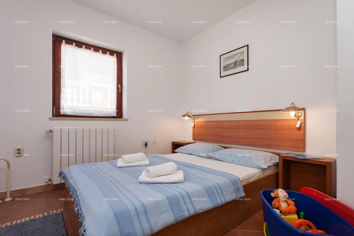 Vendita di una grande casa ben arredata con uffici e 3 appartamenti separati, Veruda Pola!