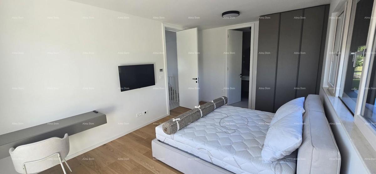 Lussuosa villa moderna con piscina, pronta per essere abitata!!! Sv. Lovreč, nelle vicinanze di Poreč!