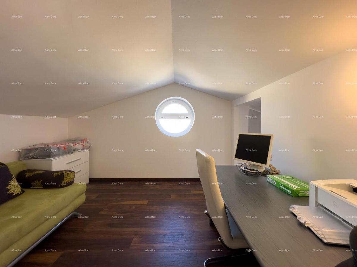 Vendiamo un appartamento con vista mare!