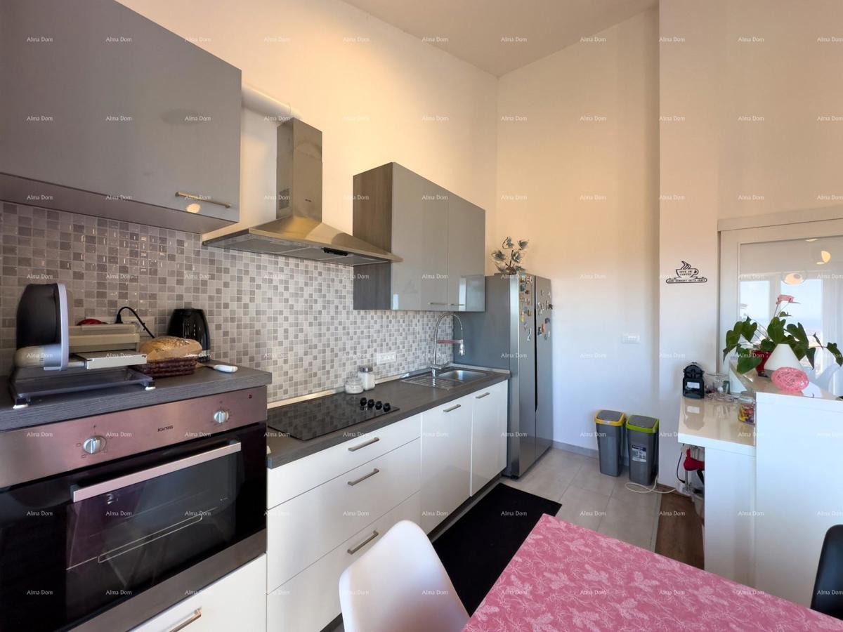 Vendiamo un appartamento con vista mare!