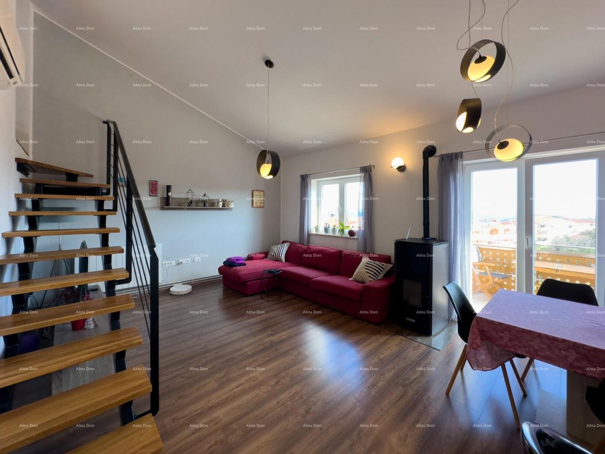 Vendiamo un appartamento con vista mare!