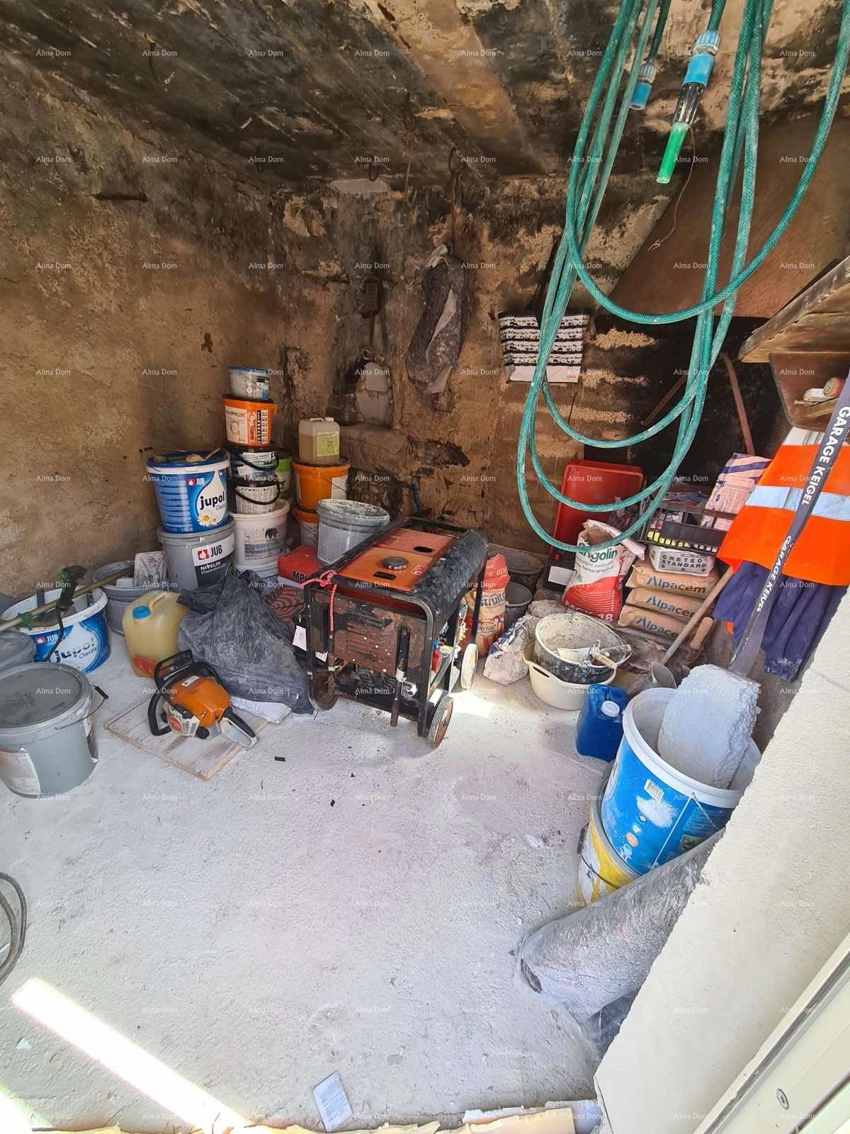 Ristrutturata casa in pietra con piscina – tranquillo villaggio vicino a Svetvinčenat