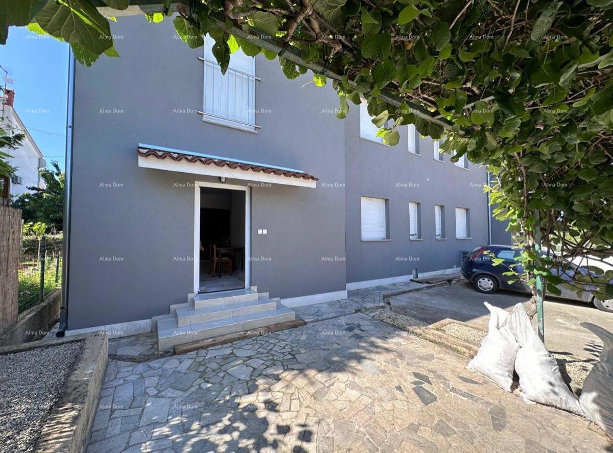 Casa con permesso di costruire 4 appartamenti!