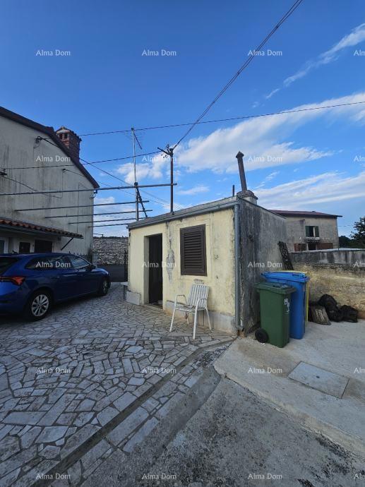 Barban – casa con cortile recintato