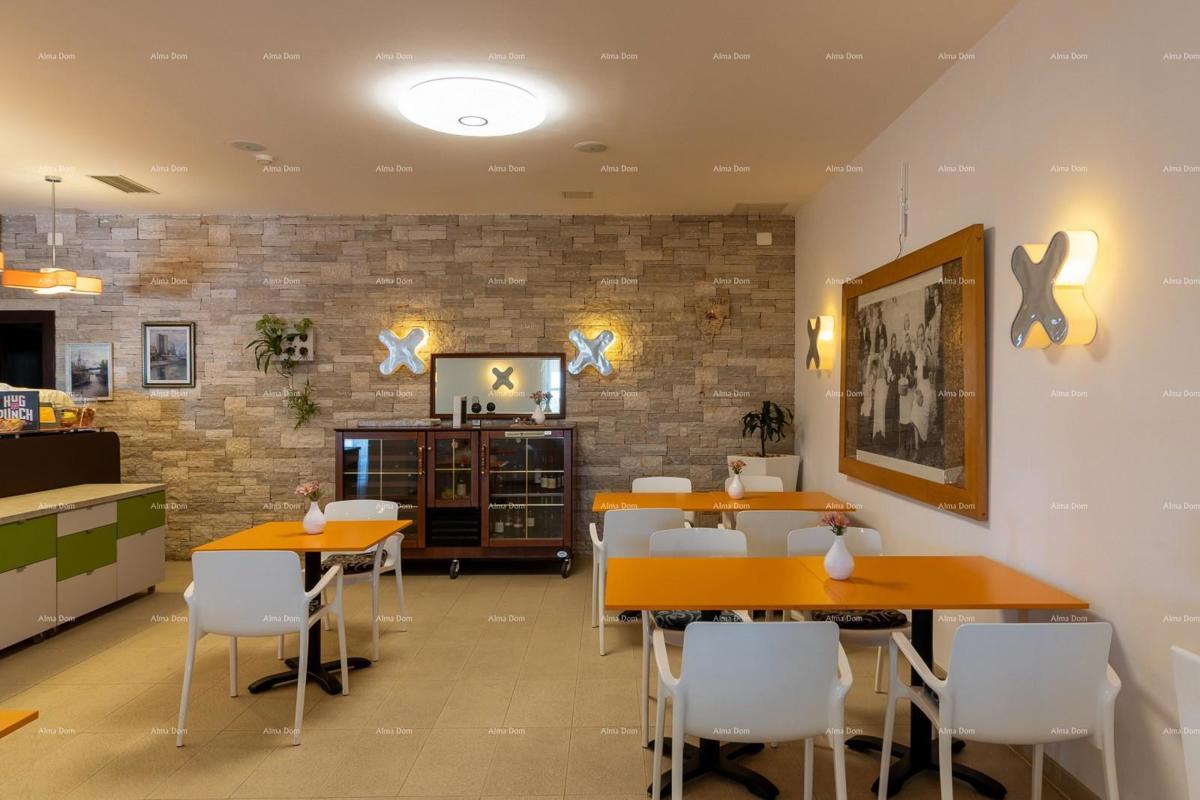 Hotel e Ristorante. Vicino alla città di Pola.