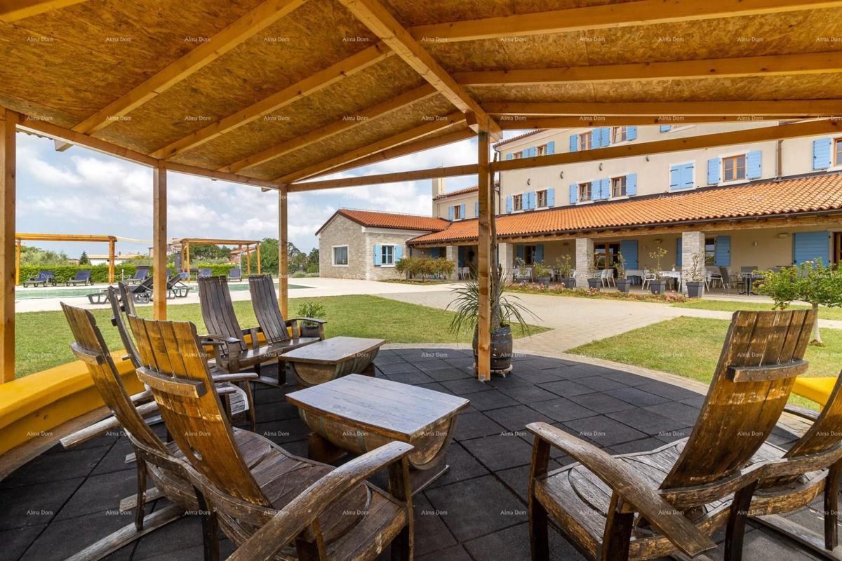 Hotel e Ristorante. Vicino alla città di Pola.