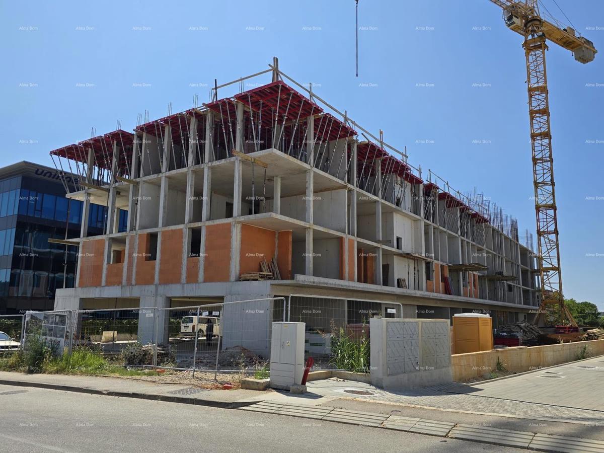 Riservato!!!! Pula! Edificio residenziale moderno con ascensore, vicino al centro. S25