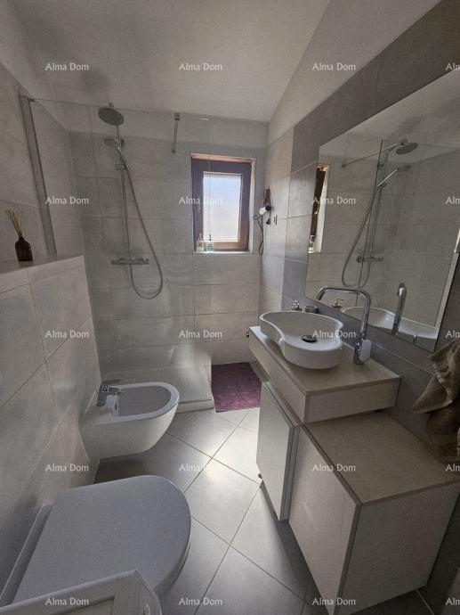 In vendita appartamento di 65 m² – Pula, Štinjan