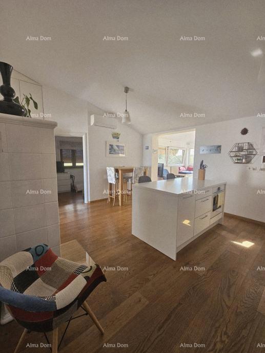 In vendita appartamento di 65 m² – Pula, Štinjan