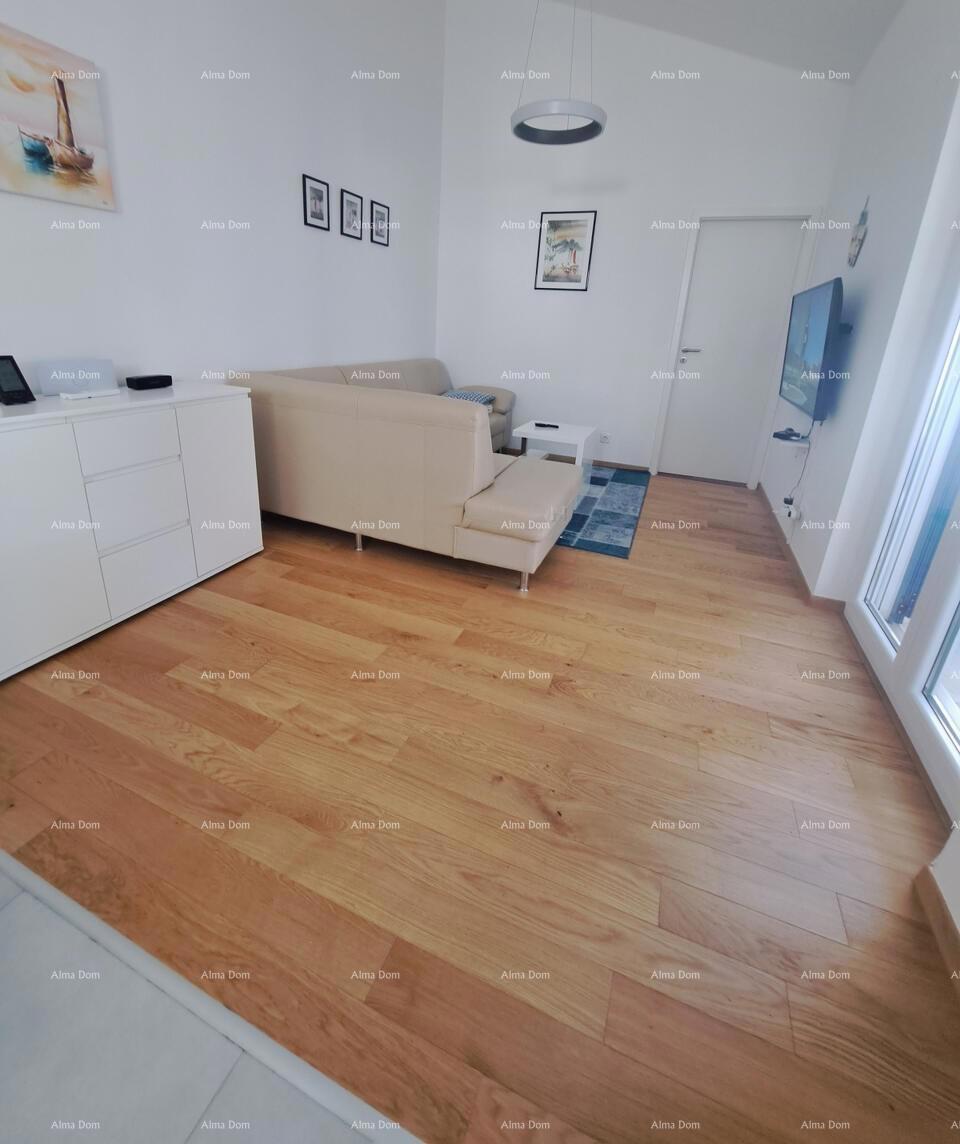 Casa indipendente con atrio, 400 m dal mare – Barbariga