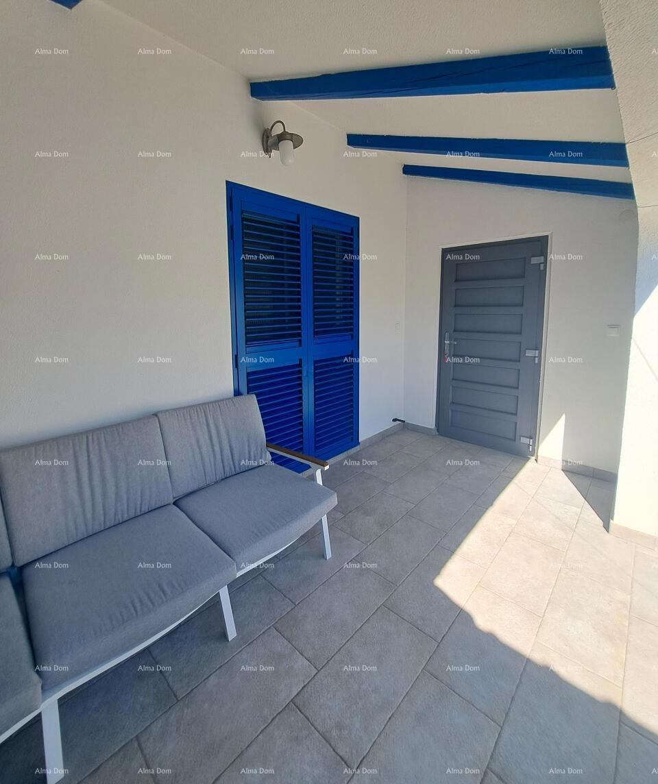 Casa indipendente con atrio, 400 m dal mare – Barbariga