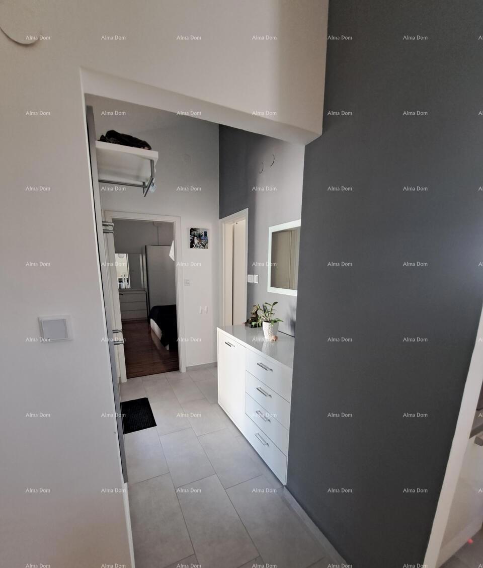 Casa indipendente con atrio, 400 m dal mare – Barbariga