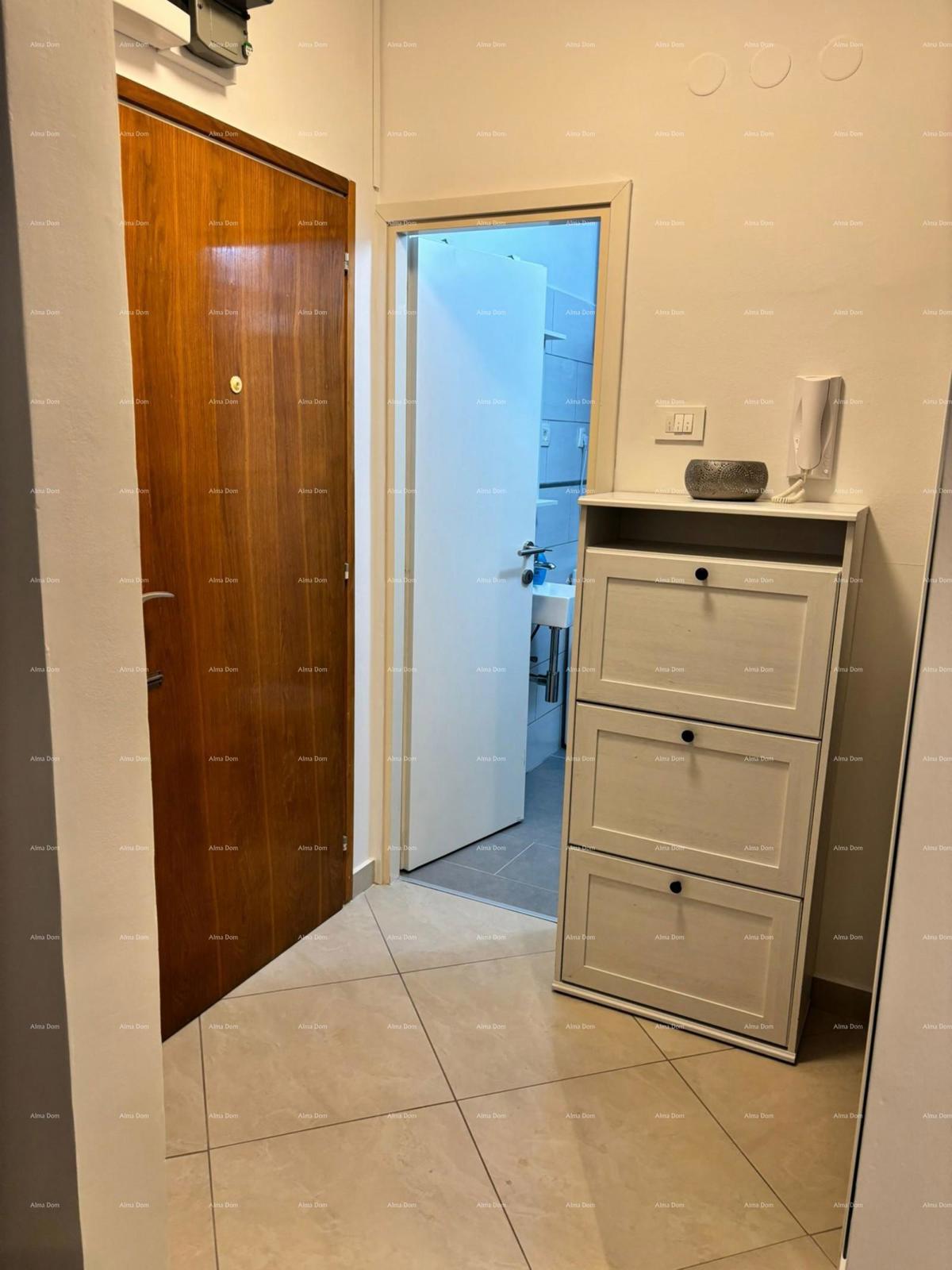 In vendita appartamento a Poreč – 30 m²