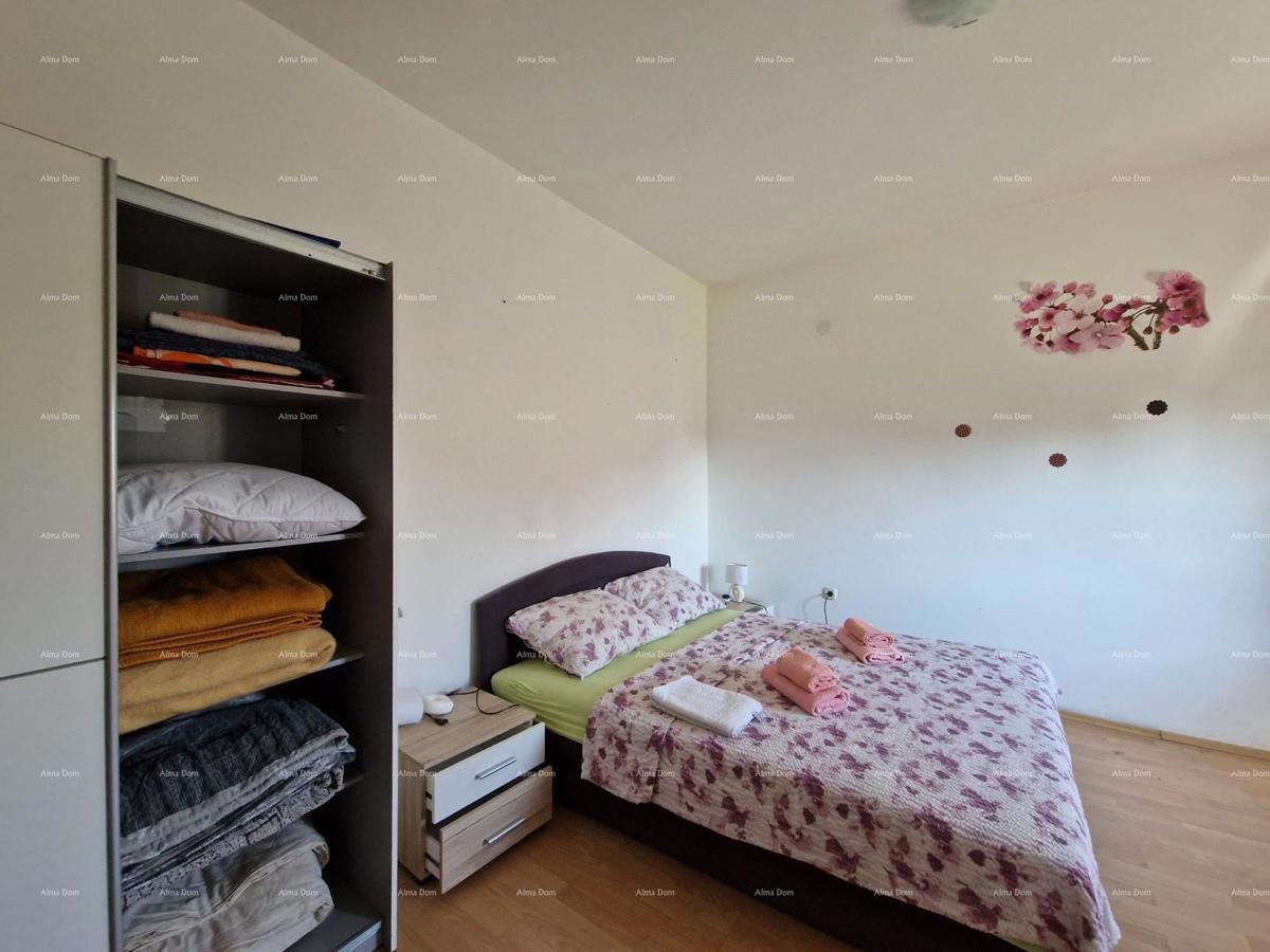 Casa indipendente con due appartamenti, 181 m2, Banjole in vendita