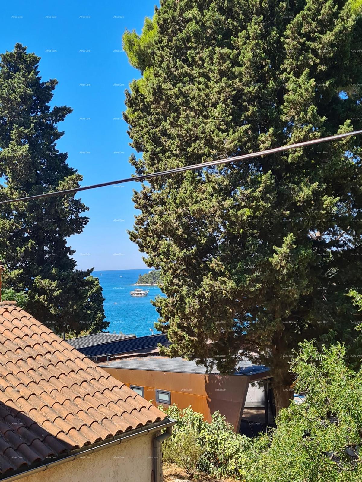 Casa da ristrutturare con grande terreno! Rovinj Porton Biondi.