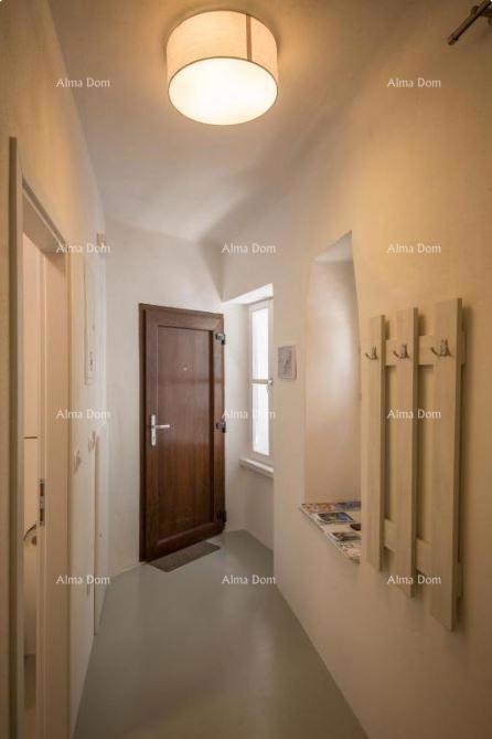 Monolocale ristrutturato nel centro di Rovigno